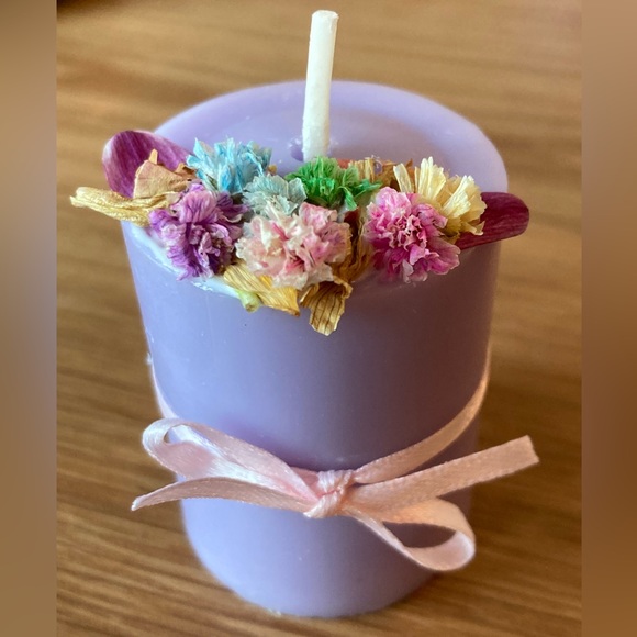 Ostara Spring Equinox Mini Altar celebration. A time of rebirth. - Picture 8 of 14